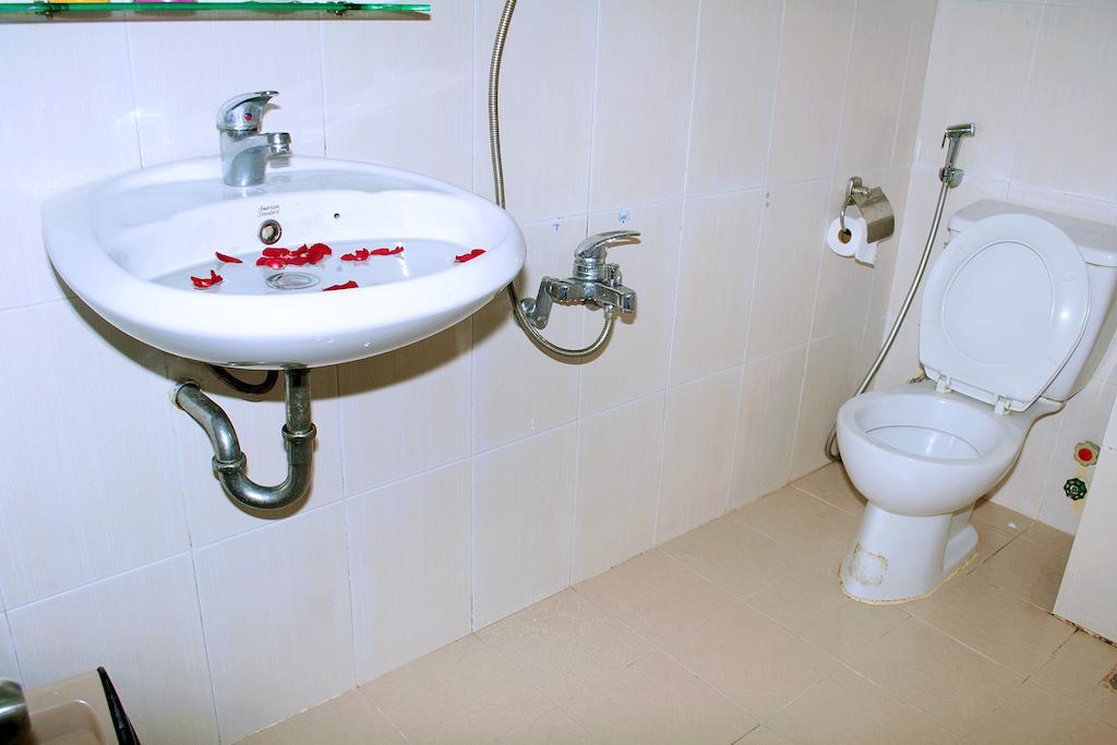 Ht3 Hotel На Транг Екстериор снимка
