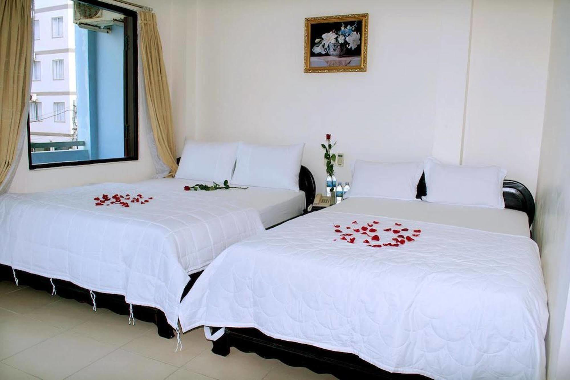 Ht3 Hotel На Транг Екстериор снимка